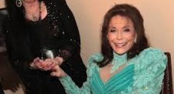 Crystal Gayle Fan Mail Address